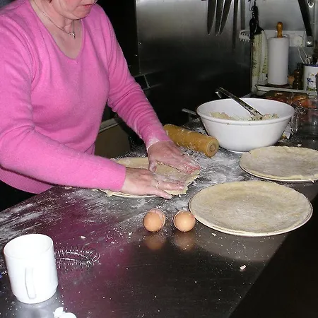 科里布波浪酒店 3* 乌克特拉德