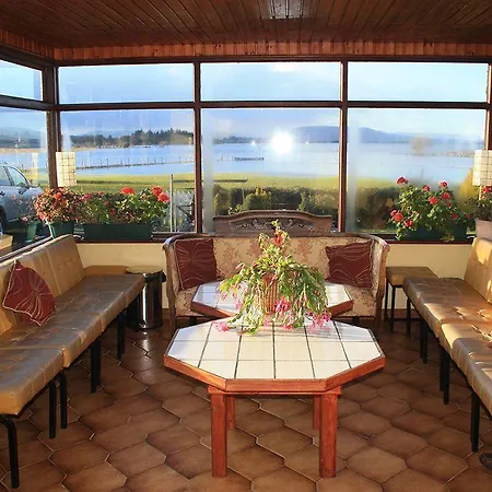 Corrib Wave Konukevi