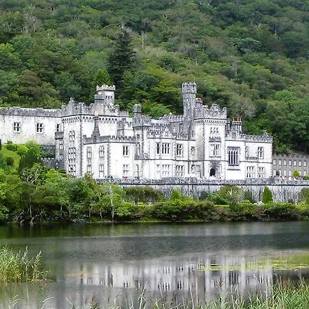 科里布波浪酒店 乌克特拉德