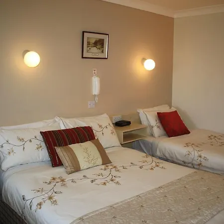 科里布波浪酒店 3*