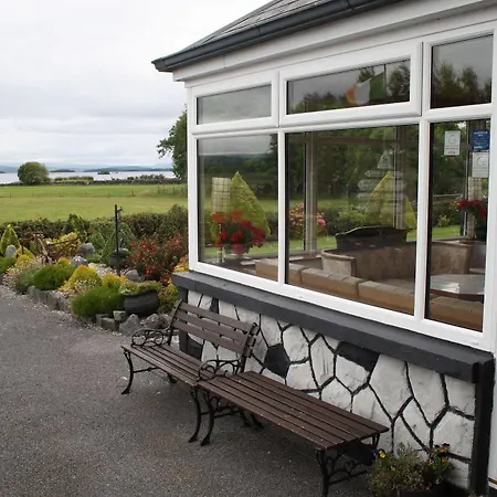 Corrib Wave Konukevi