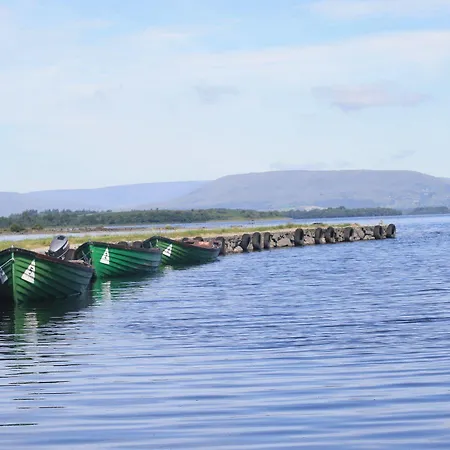 Corrib Wave Konukevi